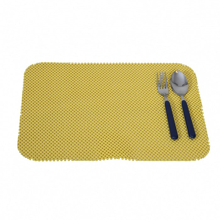 Stay Put Placemat (1) Yellow